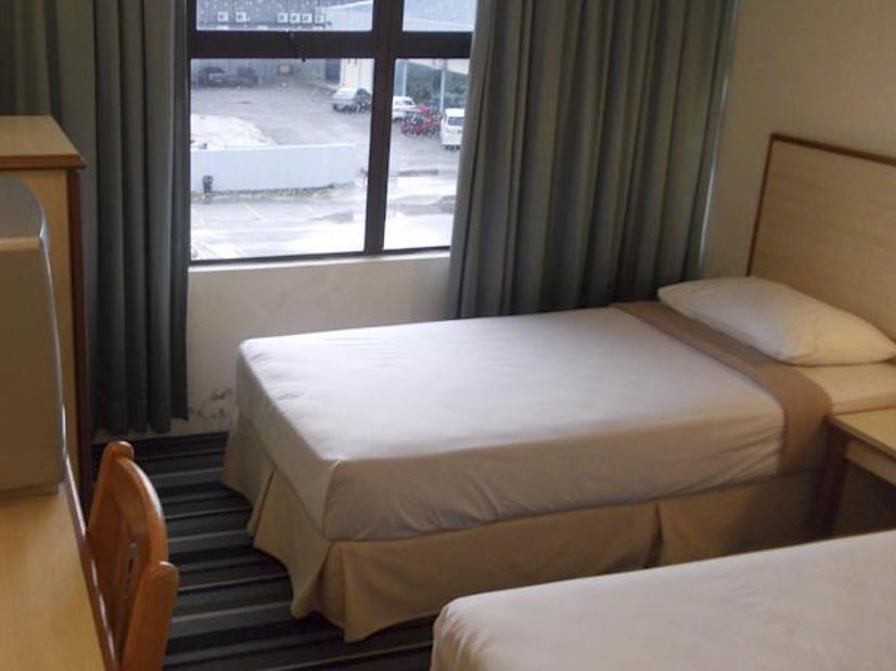 Sri Sutra Hotel Bandar Puchong Utama 外观 照片